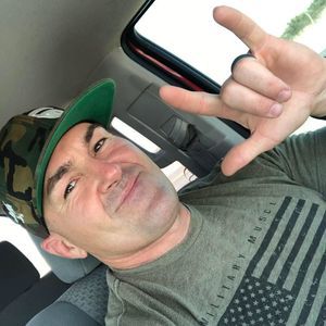 Meet your Posher, Eric